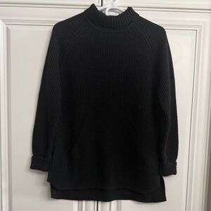 Banana Republic Women’s Size Large Black Merino Wool Blend Turtleneck Sweater